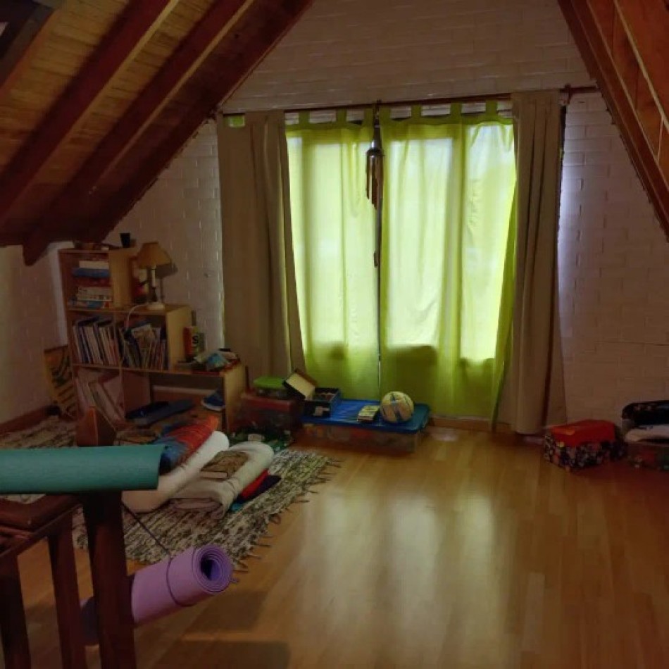 CHALET - BARRIO PUEYRREDON