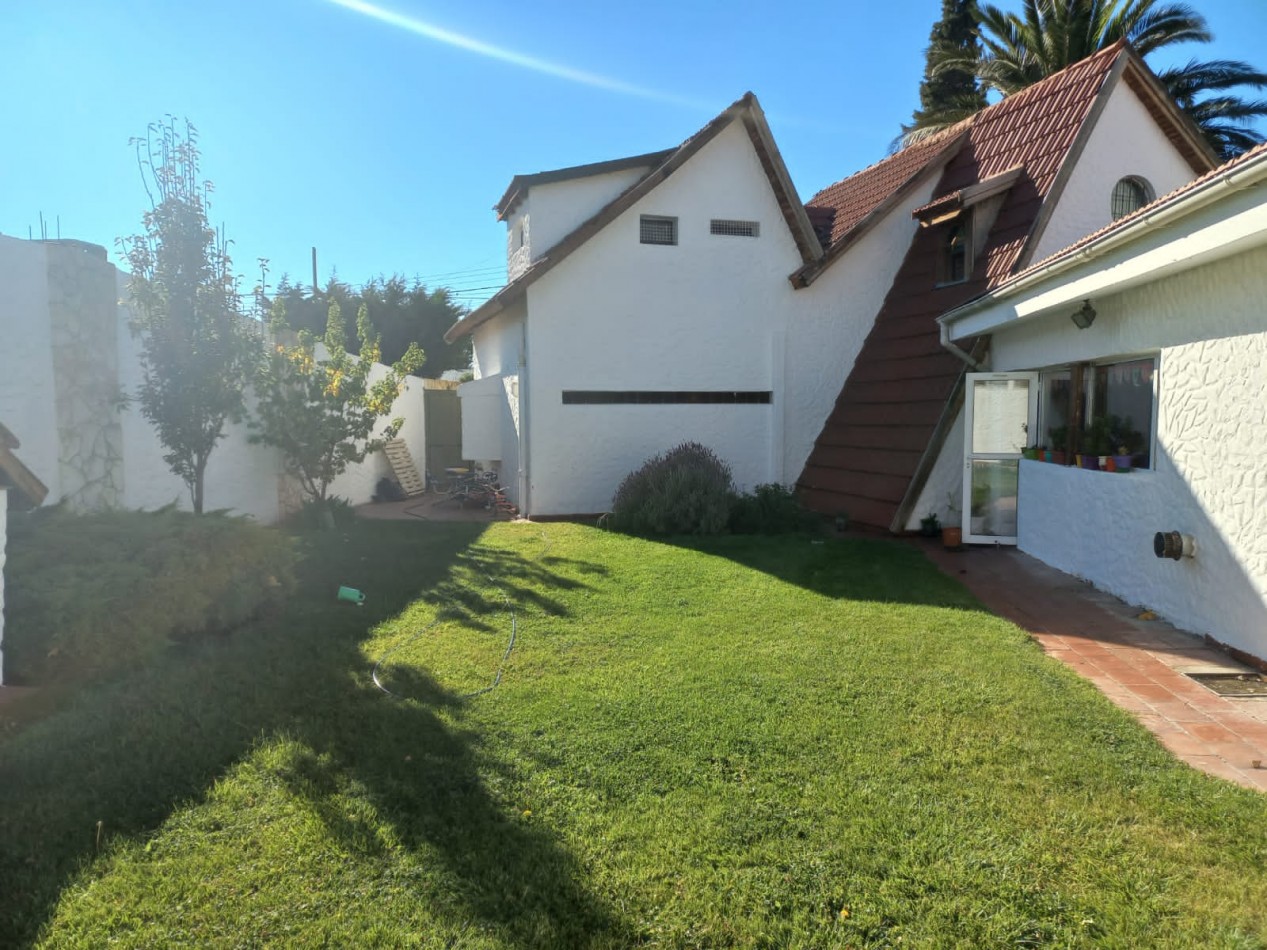 CHALET - BARRIO PUEYRREDON