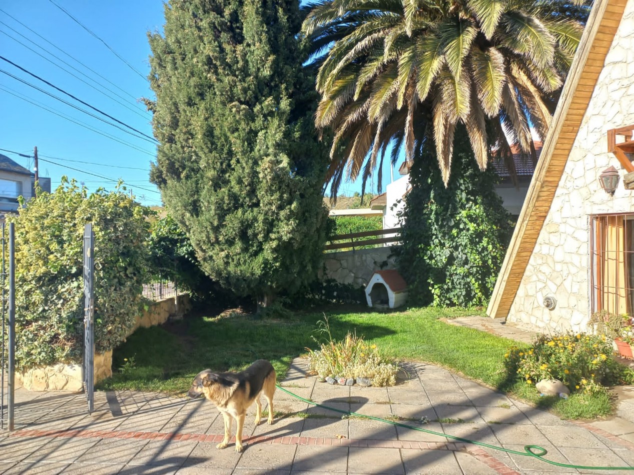 CHALET - BARRIO PUEYRREDON