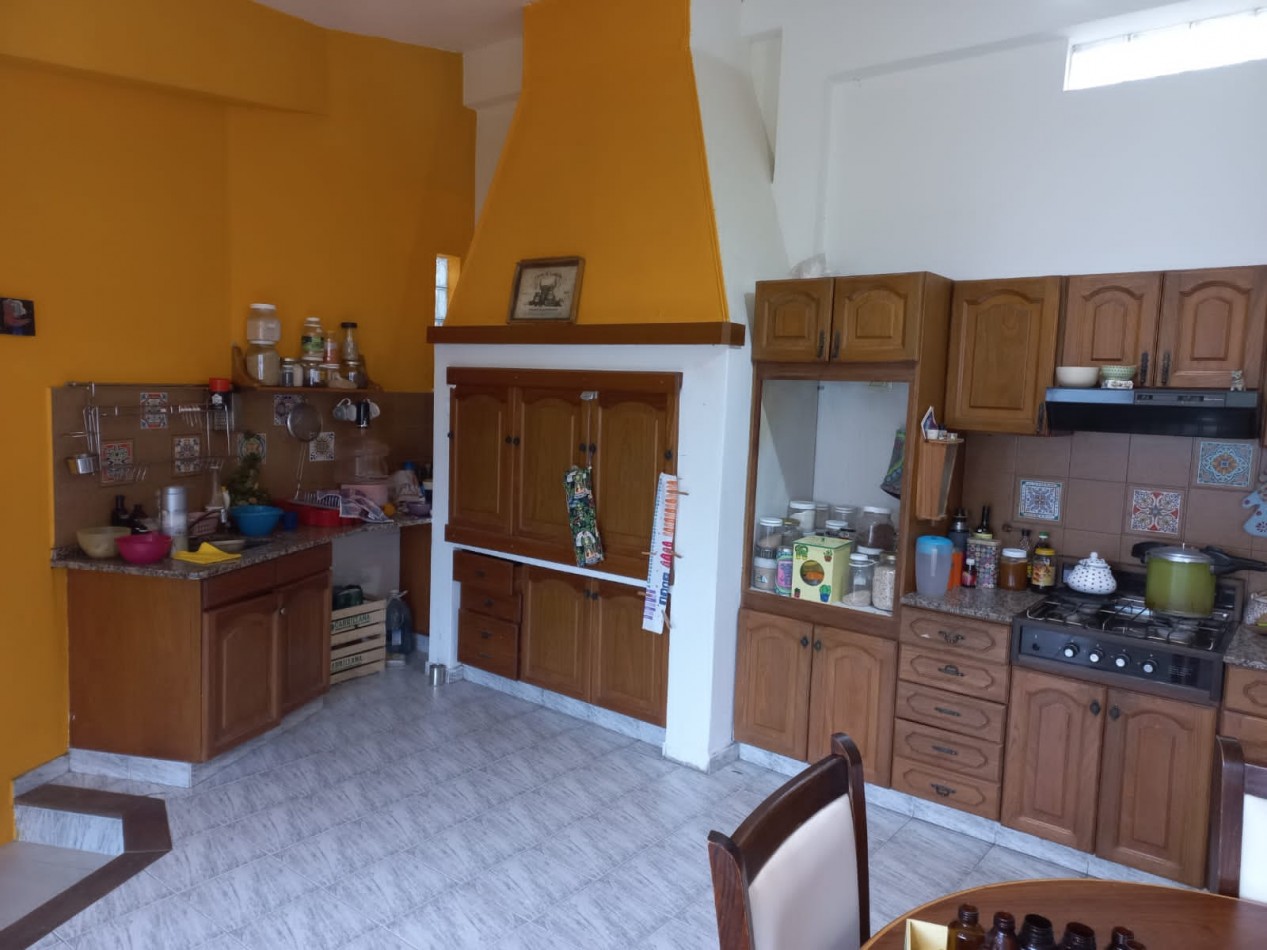 CHALET - BARRIO PUEYRREDON