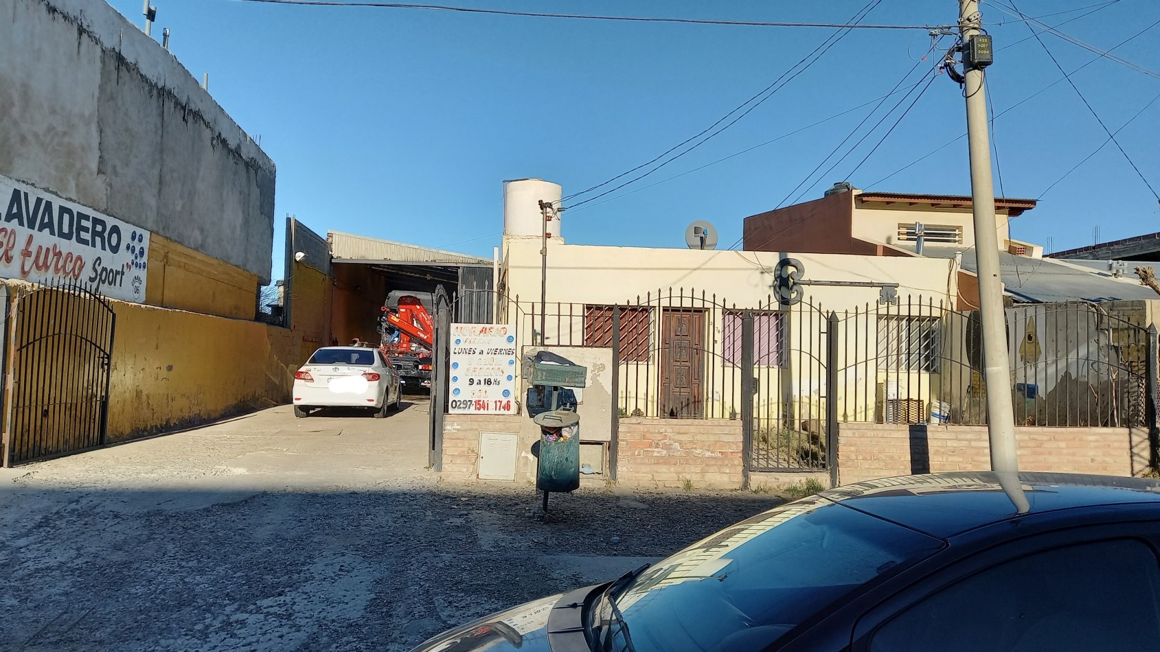 CASA Y GALPON - BARRIO JUAN XIII