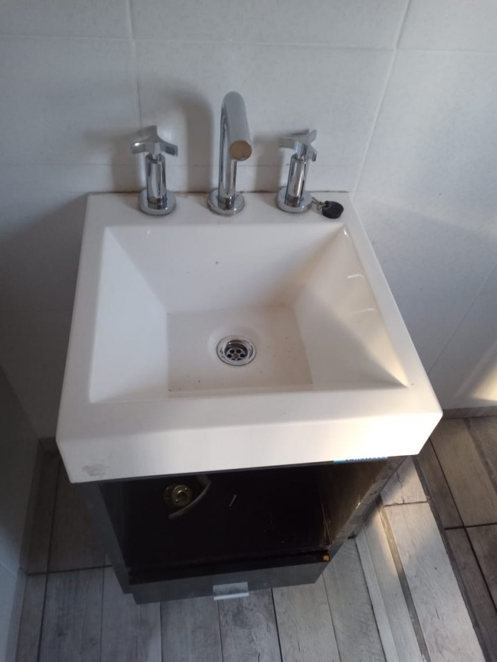 DUPLEX CON LOTE DE 1000 M2 - LAGO PUELO