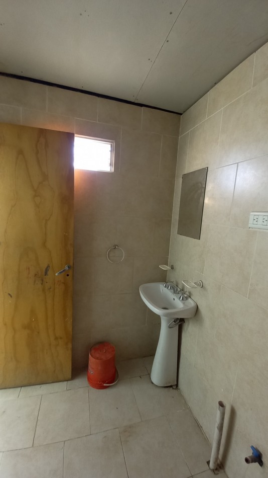 CASA - BARRIO LOS BRETES
